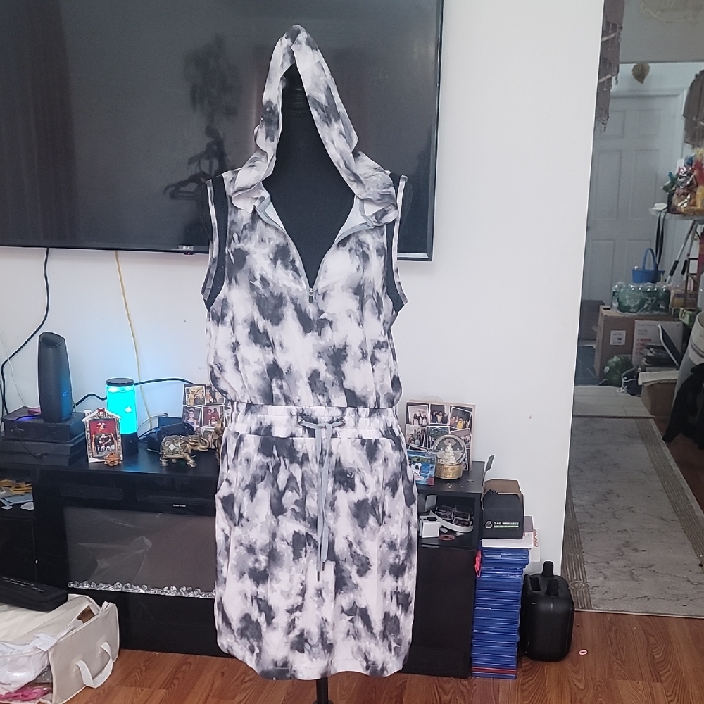 Stylish Black and White Hooded Dress